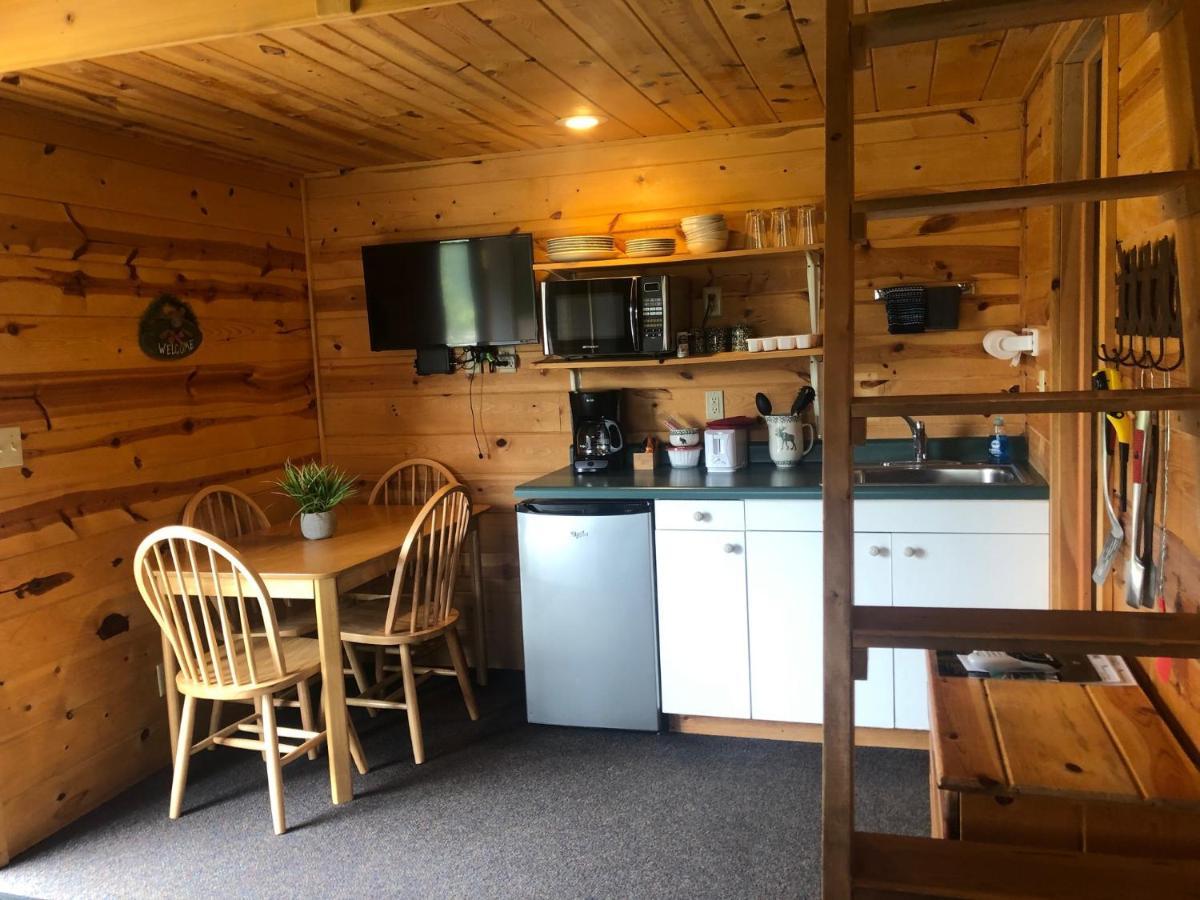 Mountain View & Lodge *