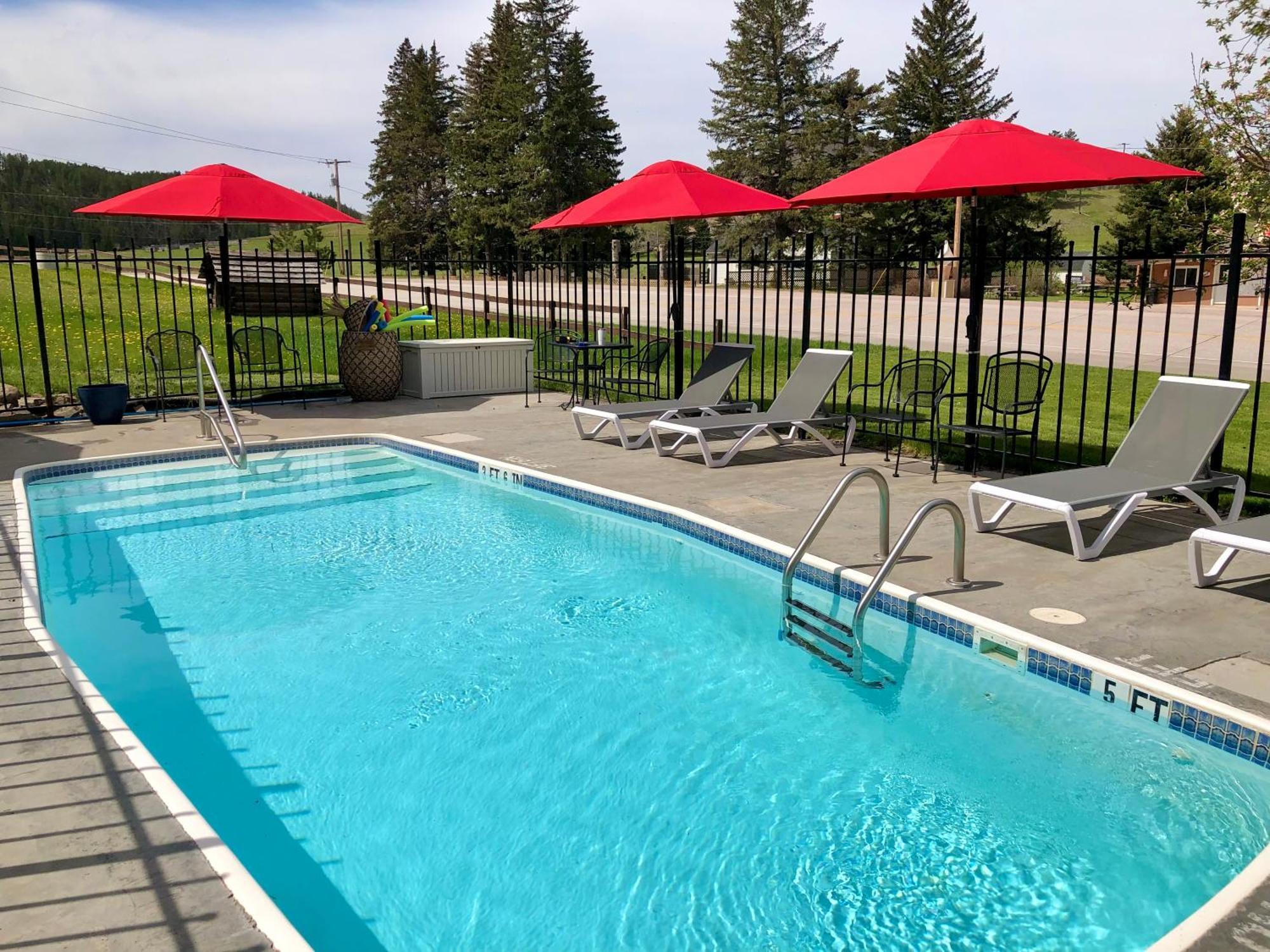 Mountain View & Lodge